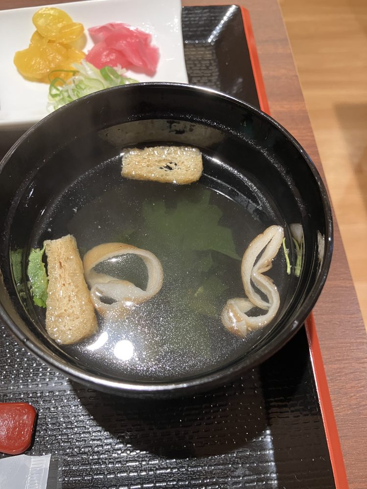 迎の朝定食のお吸い物
