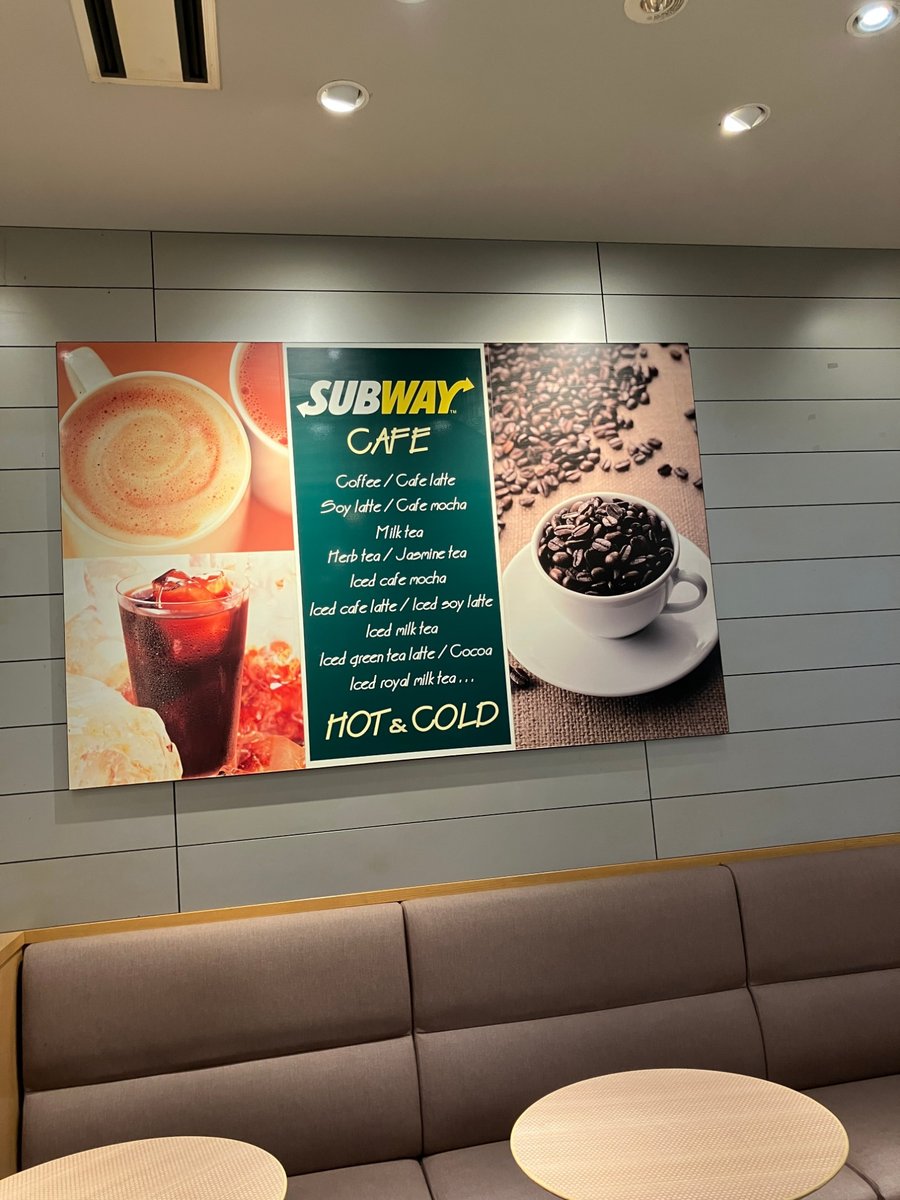 SUBWAY CAFEのドリンクの案内